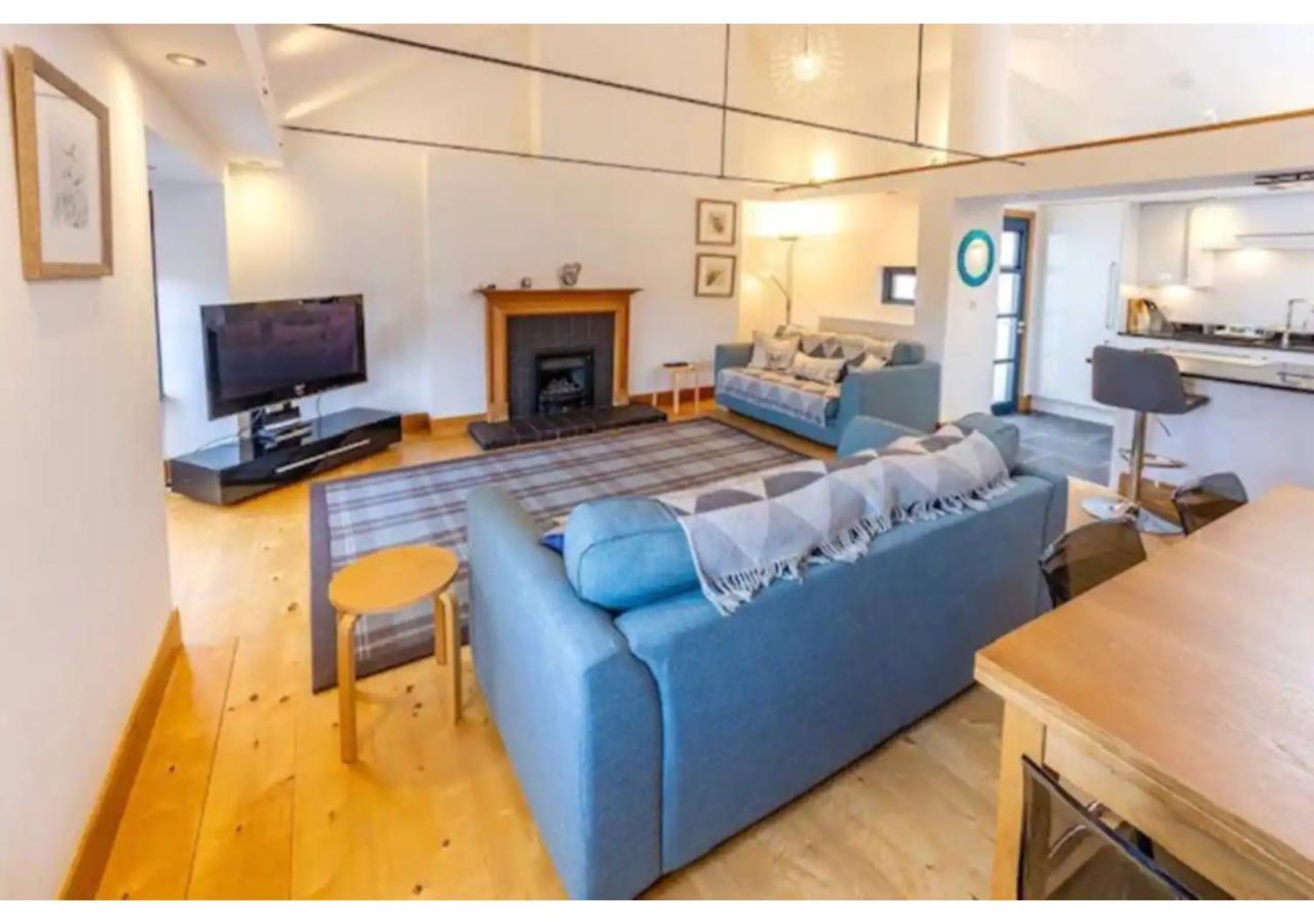 Altido Cosy 2-Bed Apt In The Old Town With Mezzanine Apartment Edinburgh Bagian luar foto