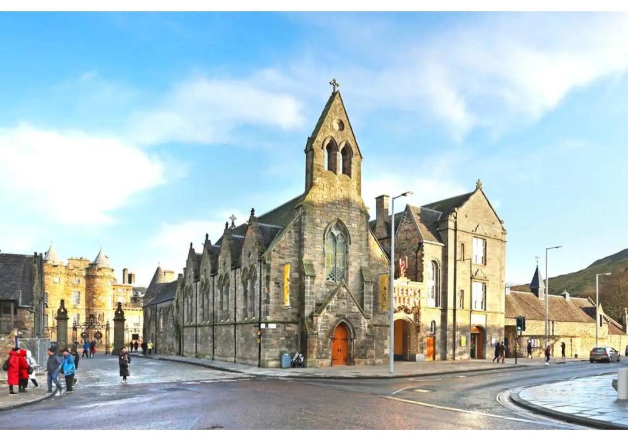 Altido Cosy 2-Bed Apt In The Old Town With Mezzanine Apartment Edinburgh Bagian luar foto